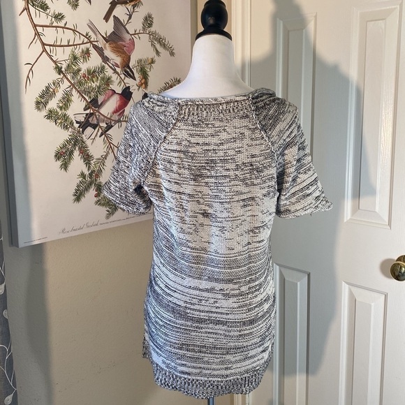 CABI Cable-Knit Scoop Neck Tunic Sweater, Rolled Sleeves And Partial Collar Sz M - Picture 5 of 12